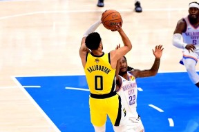 华体会登录-雷霆翻盘法国男篮，汉密尔顿统治全场的简单介绍