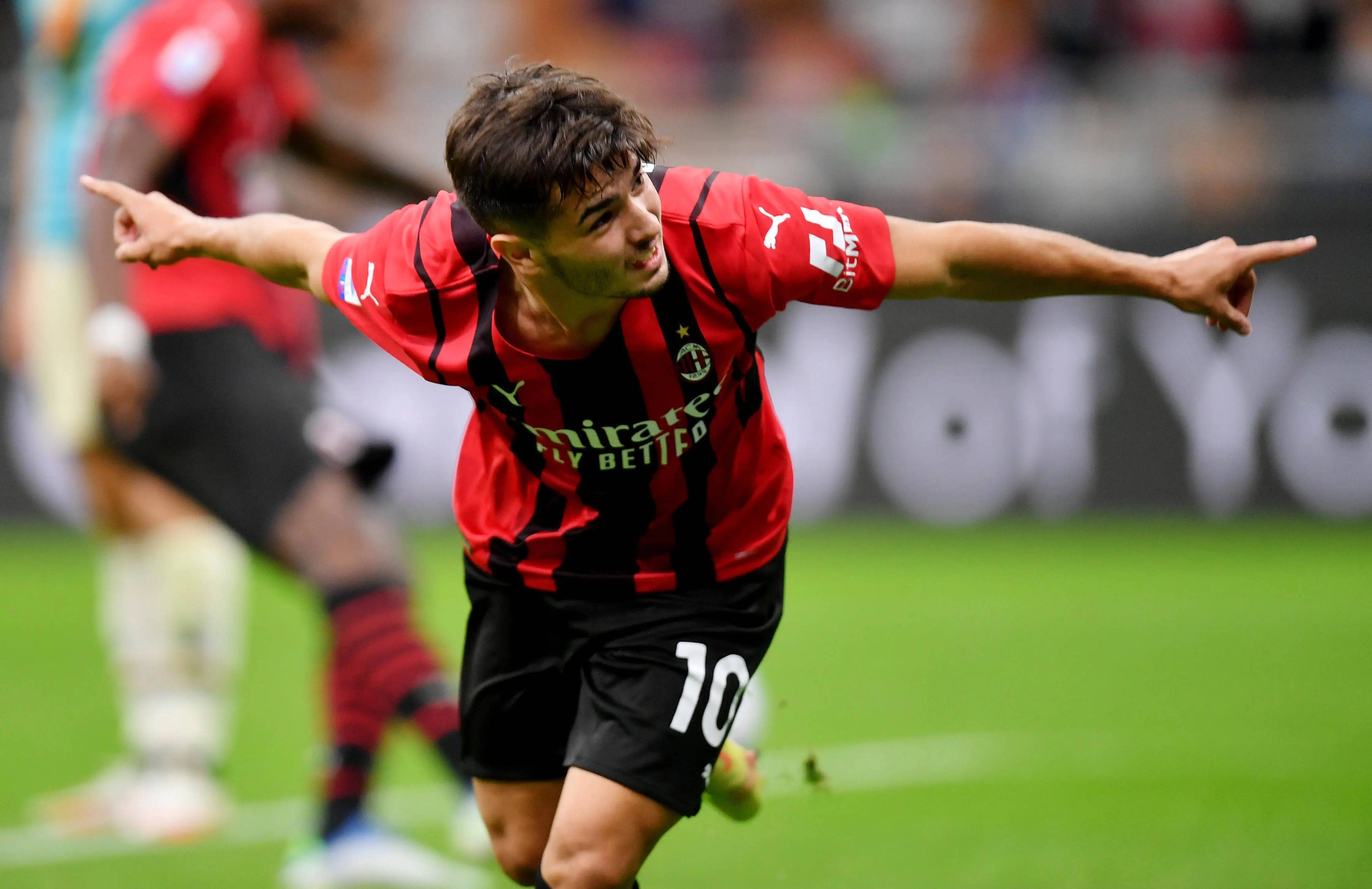 华体会下载-包含AC米兰绝杀利物浦，博格巴梅开二度意甲的词条  第2张