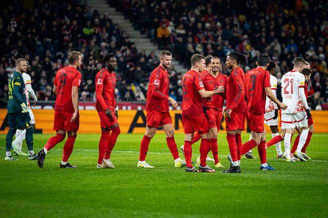 华体会hth-关于拜仁慕尼黑遭遇挫败，积分榜领先优势减小的信息  第1张